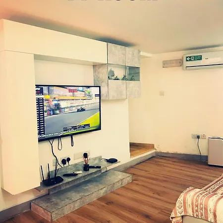 Charming And Gorgeous Traditional House In Which Is Only A Two Minute Walk Away To The Centre Makes It Perfect For A Cozy In Malta Cospicua