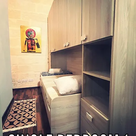 A House Full Of Authentic Charm In The Heart Of The 3 Cities, Very Close To The Capital City, Valletta *